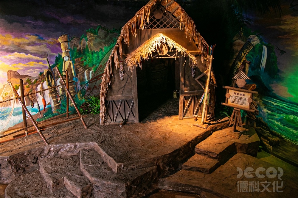 博物館設計中如何處理展品的交互式展示和保護？